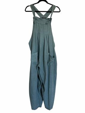SAGA linen jumpsuit